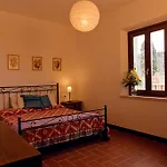 Feriegård Poggio Agli Ulivi *